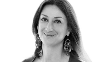 Malta: Hundreds Gather to Remember Murdered Journalist 